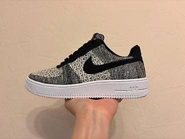 Мужские кроссовки, 40, Nike, Б/у, цвет - Черный, Самовывоз, Платная доставка at lalafo.kg Мужские кроссовки, 40, Nike, Б/у, цвет - Черный, Самовывоз, Платная доставка