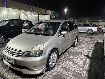 Honda Stream: 2001 г., 2 л, Автомат, Газ, Универсал at lalafo.kg Honda Stream: 2001 г., 2 л, Автомат, Газ, Универсал