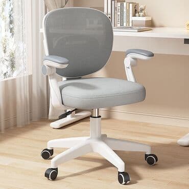 Детское кресло, Новый, цвет - Серый at lalafo.kg Детское кресло, Новый, цвет - Серый