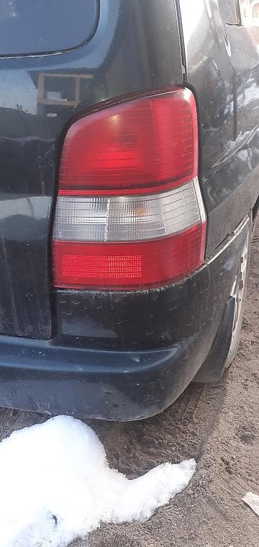 Комплект передних фар Mazda Б/у, Оригинал at lalafo.kg Комплект передних фар Mazda Б/у, Оригинал