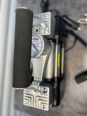 Компрессор автомобильный со средней мощностью и высокой at lalafo.kg Компрессор автомобильный со средней мощностью и высокой