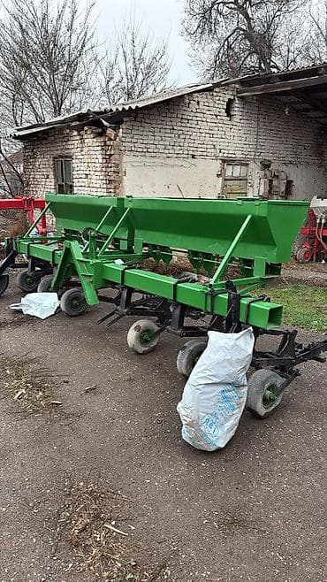 Продаю культиватор крн 4.2 6ти рядный 7 секции бочки для удобрение at lalafo.kg — 4 Продаю культиватор крн 4.2 6ти рядный 7 секции бочки для удобрение — 4