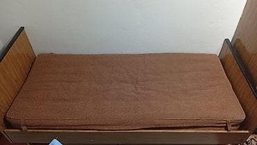 Односпальная кровать, Б/у, С матрасом, длина - 85 см at lalafo.kg Односпальная кровать, Б/у, С матрасом, длина - 85 см