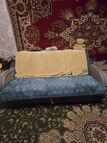 Прямой диван, Б/у at lalafo.kg Прямой диван, Б/у