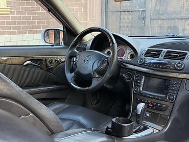 Mercedes-Benz E-Class: 2003 г., 3.2 л, Автомат, Газ, Седан at lalafo.kg — 7 Mercedes-Benz E-Class: 2003 г., 3.2 л, Автомат, Газ, Седан — 7