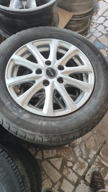 Колеса в сборе 195 / 65 / R 15, Зима, Комплект at lalafo.kg Колеса в сборе 195 / 65 / R 15, Зима, Комплект