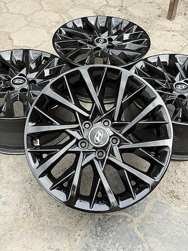 Литые Диски R 18 Hyundai, Комплект, отверстий - 5, Б/у at lalafo.kg Литые Диски R 18 Hyundai, Комплект, отверстий - 5, Б/у