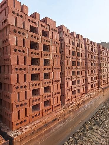 Тешиктүү, Бышкан кирпич lalafo.kg да Тешиктүү, Бышкан кирпич