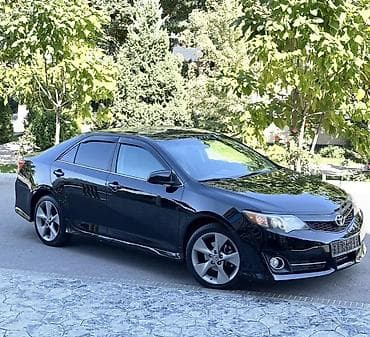 Toyota Camry: 2012 г., 2.5 л, Автомат, Бензин, Седан at lalafo.kg Toyota Camry: 2012 г., 2.5 л, Автомат, Бензин, Седан