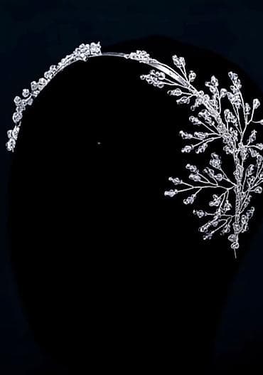 Аксессуар для волос, Ободок, Женские, Материал: Металл, Новый at lalafo.kg Аксессуар для волос, Ободок, Женские, Материал: Металл, Новый