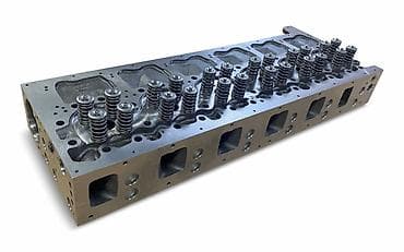 Головка блока цилиндров и форсунка от Вольво Д13 volvo d13. - at lalafo.kg Головка блока цилиндров и форсунка от Вольво Д13 volvo d13. -