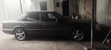 Mercedes-Benz W124: 1994 г., 2.2 л, Ручные, Бензин, Седан at lalafo.kg Mercedes-Benz W124: 1994 г., 2.2 л, Ручные, Бензин, Седан