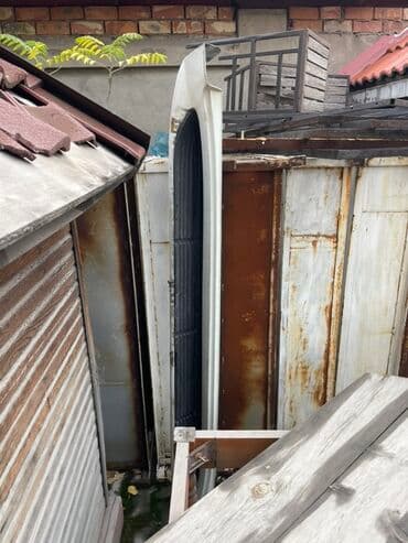 Наружные накладки порогов Lexus, Б/у, Оригинал at lalafo.kg Наружные накладки порогов Lexus, Б/у, Оригинал