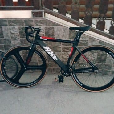 Шоссейный велосипед, Рама M (156 - 178 см), Б/у at lalafo.kg Шоссейный велосипед, Рама M (156 - 178 см), Б/у