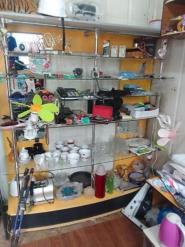 Стеклянная полка 1.8 ×1.8.срочно .3000 сом at lalafo.kg Стеклянная полка 1.8 ×1.8.срочно .3000 сом