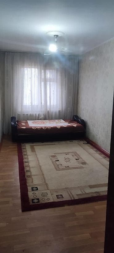 Proton: Киркомстром районунан 3комнаталуу квартиранын 1комнатасы чогуу жашоо at lalafo.kg — 1 Proton: Киркомстром районунан 3комнаталуу квартиранын 1комнатасы чогуу жашоо — 1