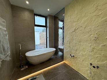 Линолеум: Толук оңдоо | Офистер, Батирлер, Кафе, ресторандар 6 жылдан ашык тажрыйба lalafo.kg да — 1 Линолеум: Толук оңдоо | Офистер, Батирлер, Кафе, ресторандар 6 жылдан ашык тажрыйба — 1