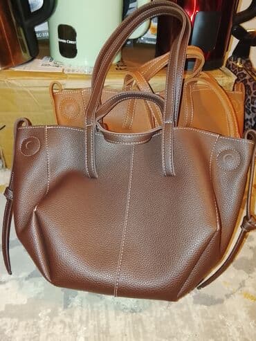 Классическая сумка, Материал: Экокожа, Стеганая модель, Женские at lalafo.kg Классическая сумка, Материал: Экокожа, Стеганая модель, Женские