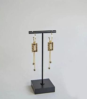 Серьги, Женские, Б/у at lalafo.kg Серьги, Женские, Б/у