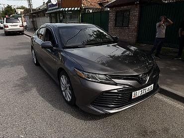 Toyota Camry: 2018 г., 2.5 л, Автомат, Бензин, Седан at lalafo.kg Toyota Camry: 2018 г., 2.5 л, Автомат, Бензин, Седан