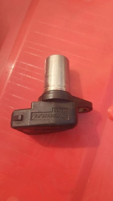 Датчик коленвала Volkswagen Б/у, Оригинал, Германия at lalafo.kg Датчик коленвала Volkswagen Б/у, Оригинал, Германия