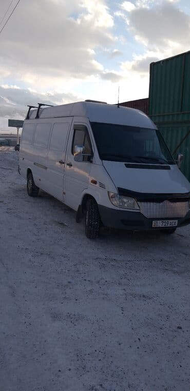 Mercedes-Benz Спринтер: 2005 г., 2.2 л, Механика, Дизель, Фургон at lalafo.kg Mercedes-Benz Спринтер: 2005 г., 2.2 л, Механика, Дизель, Фургон
