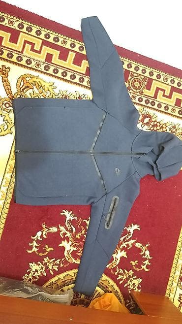 Эркектердин толстовкасы, L, Nike, Жаңы, түсү - Көк lalafo.kg да Эркектердин толстовкасы, L, Nike, Жаңы, түсү - Көк