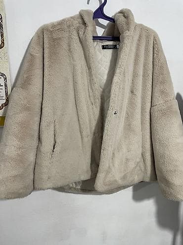 Шуба легкая весеннее осенняя 48-46-50 р отурат прошу 400 с at lalafo.kg Шуба легкая весеннее осенняя 48-46-50 р отурат прошу 400 с