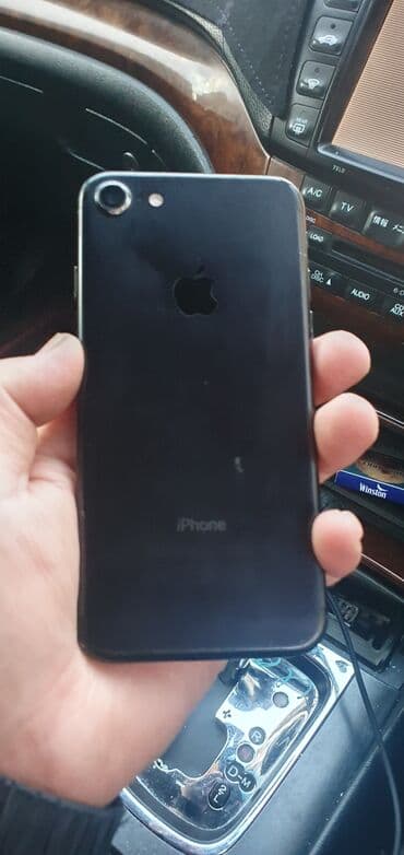 IPhone 7, Б/у, 128 ГБ, Черный, 77 % at lalafo.kg IPhone 7, Б/у, 128 ГБ, Черный, 77 %