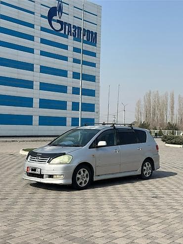 Toyota Ipsum: 2002 г., 2.4 л, Автомат, Бензин, Минивэн at lalafo.kg Toyota Ipsum: 2002 г., 2.4 л, Автомат, Бензин, Минивэн