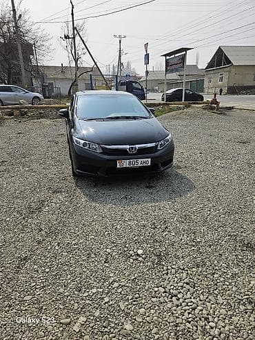 Honda Civic: 2012 г., 1.8 л, Ручные, Бензин, Седан at lalafo.kg Honda Civic: 2012 г., 1.8 л, Ручные, Бензин, Седан