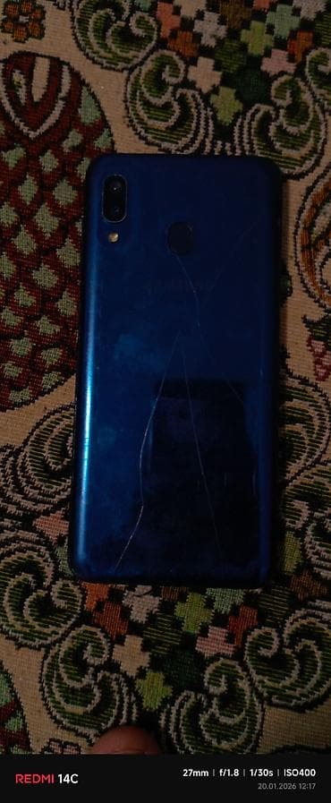 Samsung Galaxy A20, Б/у, 32 ГБ, цвет - Синий, 2 SIM at lalafo.kg Samsung Galaxy A20, Б/у, 32 ГБ, цвет - Синий, 2 SIM