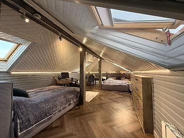 Derways: Продается современный дом 250 м² на участке 4 сотки в центре с at lalafo.kg — 8 Derways: Продается современный дом 250 м² на участке 4 сотки в центре с — 8