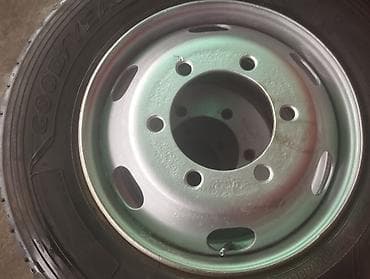 Шины 215 / 75 / R 17.5, Б/у, Япония, Bridgestone at lalafo.kg Шины 215 / 75 / R 17.5, Б/у, Япония, Bridgestone