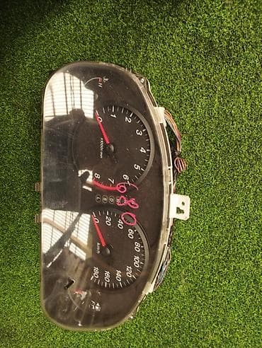 Щиток приборов Mazda at lalafo.kg Щиток приборов Mazda