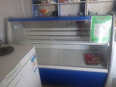 Холодильная витрина для магазина/кафе - Гастрономическая холодильная at lalafo.kg Холодильная витрина для магазина/кафе - Гастрономическая холодильная