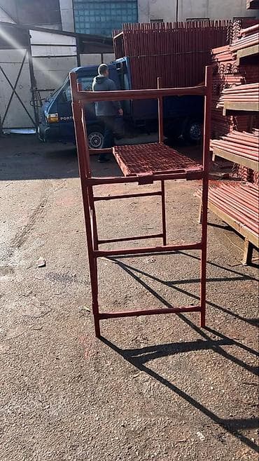 Вышка-тура/мини-строительные леса из металла - Материал: стальные at lalafo.kg Вышка-тура/мини-строительные леса из металла - Материал: стальные