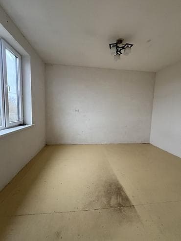 Продажа дач: Продаётся 2х этажный жилой дом из кирпича с плоской бетонной площадкой at lalafo.kg — 4 Продажа дач: Продаётся 2х этажный жилой дом из кирпича с плоской бетонной площадкой — 4