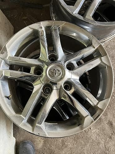 Литые Диски R 18 Toyota, Комплект, отверстий - 6, Б/у at lalafo.kg Литые Диски R 18 Toyota, Комплект, отверстий - 6, Б/у