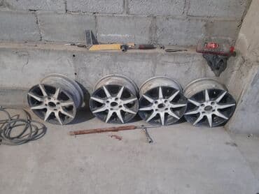 Литые Диски R 13 Комплект, отверстий - 5, Б/у at lalafo.kg Литые Диски R 13 Комплект, отверстий - 5, Б/у
