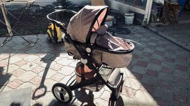 Коляска, цвет - Розовый at lalafo.kg Коляска, цвет - Розовый