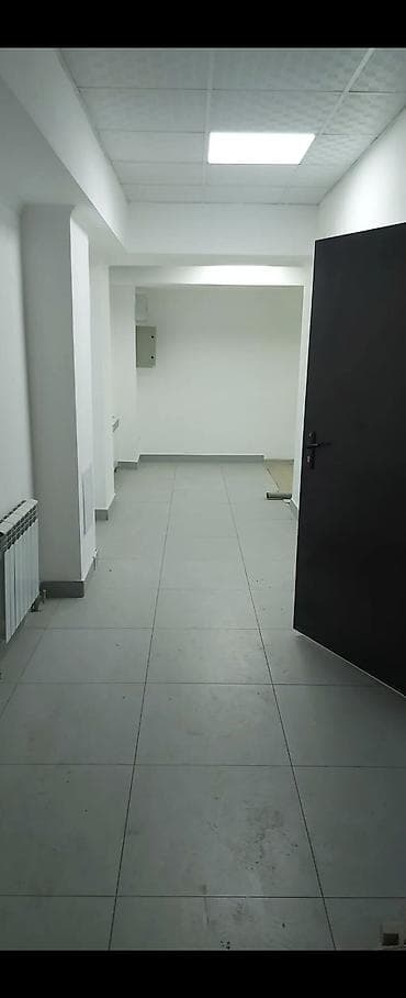 Аренда офисов, 152 м², В жилом комплексе, С отдельным входом, С отдельным сан узлом, 1 линия at lalafo.kg Аренда офисов, 152 м², В жилом комплексе, С отдельным входом, С отдельным сан узлом, 1 линия