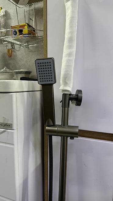 Душ топтомдору: Душевая система с верхним душем и ручной лейкой, цвет lalafo.kg да — 3 Душ топтомдору: Душевая система с верхним душем и ручной лейкой, цвет — 3