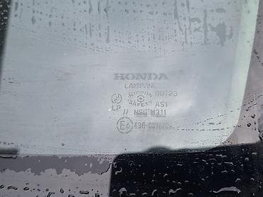 GAC: Honda Fit: 2005 г., 1.5 л, Вариатор, Бензин, Хэтчбэк at lalafo.kg — 7 GAC: Honda Fit: 2005 г., 1.5 л, Вариатор, Бензин, Хэтчбэк — 7