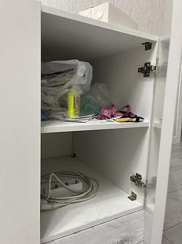 Купе шкафтар: Белая настенный шкаф-полка с распашными дверцами Ширина: 82,5 см lalafo.kg да — 3 Купе шкафтар: Белая настенный шкаф-полка с распашными дверцами Ширина: 82,5 см — 3