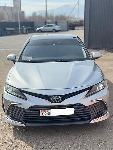 Toyota Camry: 2018 г., 2.5 л, Автомат, Бензин, Седан at lalafo.kg Toyota Camry: 2018 г., 2.5 л, Автомат, Бензин, Седан