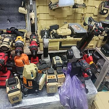 Набор/ассортимент электроинструмента и оснастки на аккумуляторах - at lalafo.kg Набор/ассортимент электроинструмента и оснастки на аккумуляторах -