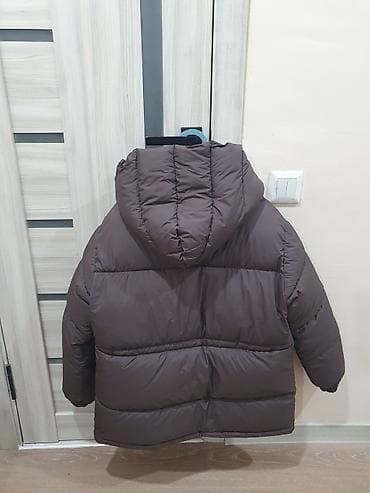 Бомберлер: Женский пуховик с капюшоном, размер L. Модная с утяжкой по талии. Мне lalafo.kg да — 2 Бомберлер: Женский пуховик с капюшоном, размер L. Модная с утяжкой по талии. Мне — 2