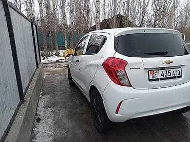 Chevrolet Spark: 2017 г., 1 л, Механика, Хэтчбэк at lalafo.kg Chevrolet Spark: 2017 г., 1 л, Механика, Хэтчбэк