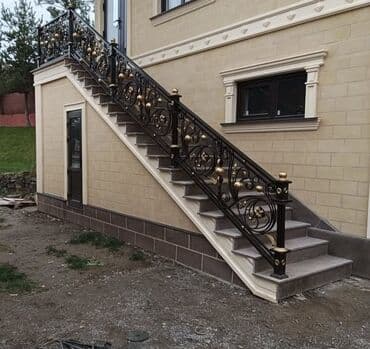 Готовые перила, Материал: Кованное железо, Для лестницы, Новый at lalafo.kg Готовые перила, Материал: Кованное железо, Для лестницы, Новый